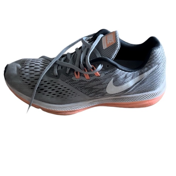 Nike Women’s Winflo 4 Grey/Pink - Picture 3 of 3